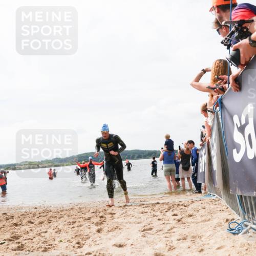 21.06.2026 - Viking Triathlon Michael Strokosch http://msf.ph/oto/9826026 21.06.2026 10:37:26 Schwimmen 64, 89, 370, 450, 455 meine-sportfotos.de