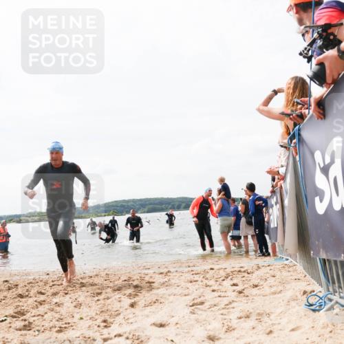 21.06.2026 - Viking Triathlon Michael Strokosch http://msf.ph/oto/9826038 21.06.2026 10:37:30 Schwimmen 64, 89, 111, 370, 450 meine-sportfotos.de