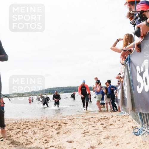 21.06.2026 - Viking Triathlon Michael Strokosch http://msf.ph/oto/9826041 21.06.2026 10:37:31 Schwimmen 64, 89, 111, 370, 450 meine-sportfotos.de