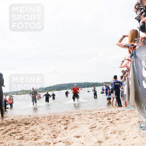 21.06.2026 - Viking Triathlon Michael Strokosch http://msf.ph/oto/9826066 21.06.2026 10:37:39 Schwimmen 111, 239, 450, 513, 545 meine-sportfotos.de