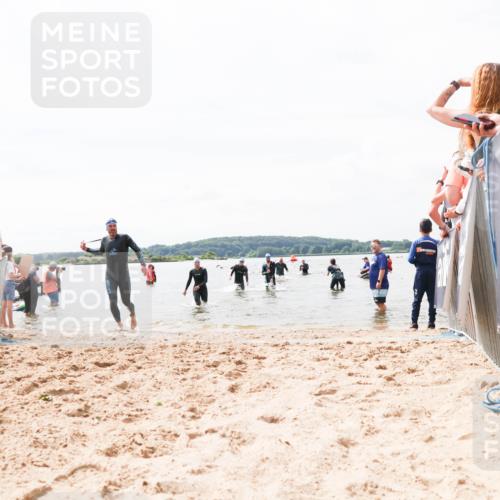 21.06.2026 - Viking Triathlon Michael Strokosch http://msf.ph/oto/9826086 21.06.2026 10:37:46 Schwimmen 197, 239, 243, 467, 513, 545 meine-sportfotos.de