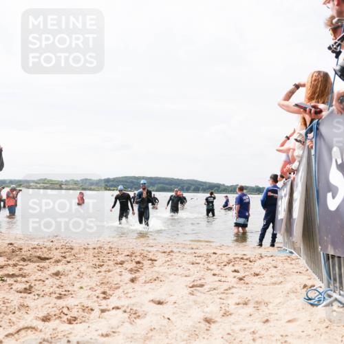 21.06.2026 - Viking Triathlon Michael Strokosch http://msf.ph/oto/9826102 21.06.2026 10:37:51 Schwimmen 197, 243, 467, 513, 633 meine-sportfotos.de