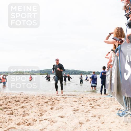 21.06.2026 - Viking Triathlon Michael Strokosch http://msf.ph/oto/9826116 21.06.2026 10:37:56 Schwimmen 171, 197, 243, 285, 449, 467, 633 meine-sportfotos.de