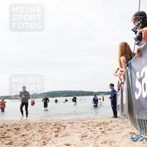 21.06.2026 - Viking Triathlon Michael Strokosch http://msf.ph/oto/9826170 21.06.2026 10:38:14 Schwimmen 80, 99, 241, 315 meine-sportfotos.de