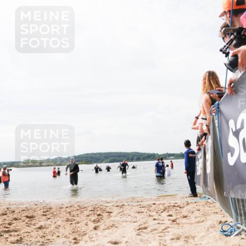 21.06.2026 - Viking Triathlon Michael Strokosch http://msf.ph/oto/9826177 21.06.2026 10:38:17 Schwimmen 80, 99, 315, 465 meine-sportfotos.de