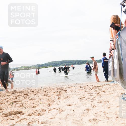 21.06.2026 - Viking Triathlon Michael Strokosch http://msf.ph/oto/9826190 21.06.2026 10:38:21 Schwimmen 80, 315, 465 meine-sportfotos.de