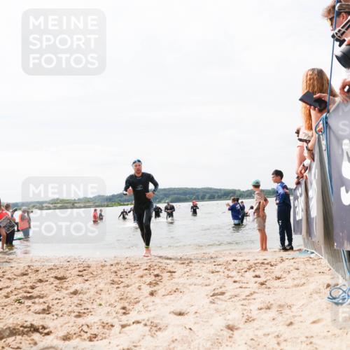 21.06.2026 - Viking Triathlon Michael Strokosch http://msf.ph/oto/9826203 21.06.2026 10:38:25 Schwimmen 315, 316, 465 meine-sportfotos.de