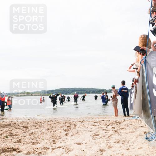 21.06.2026 - Viking Triathlon Michael Strokosch http://msf.ph/oto/9826211 21.06.2026 10:38:28 Schwimmen 316, 465 meine-sportfotos.de