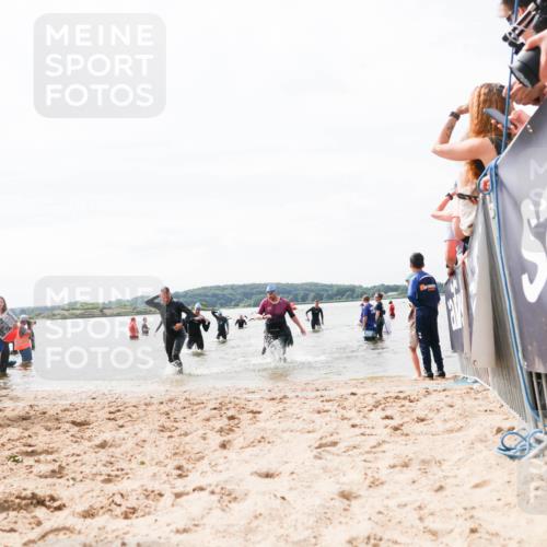21.06.2026 - Viking Triathlon Michael Strokosch http://msf.ph/oto/9826232 21.06.2026 10:38:35 Schwimmen 55, 300, 316, 397, 546, 567 meine-sportfotos.de