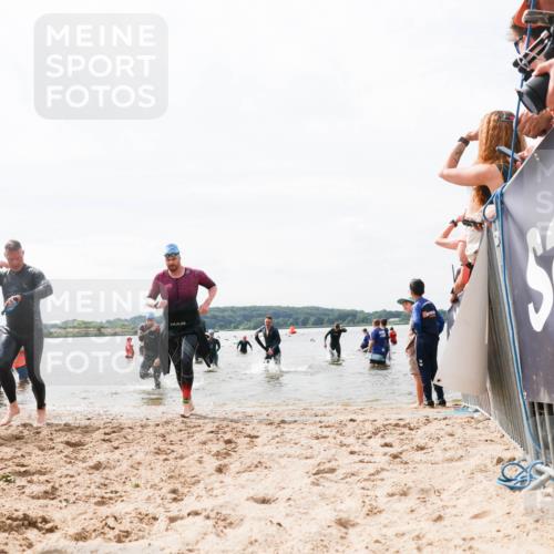 21.06.2026 - Viking Triathlon Michael Strokosch http://msf.ph/oto/9826242 21.06.2026 10:38:38 Schwimmen 55, 300, 316, 397, 546, 567 meine-sportfotos.de