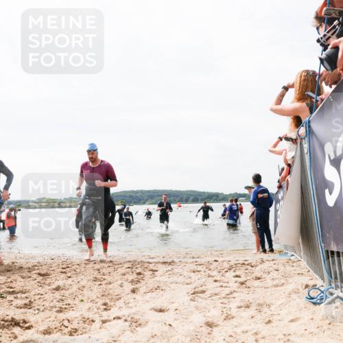 21.06.2026 - Viking Triathlon Michael Strokosch http://msf.ph/oto/9826243 21.06.2026 10:38:39 Schwimmen 55, 300, 397, 546, 567 meine-sportfotos.de
