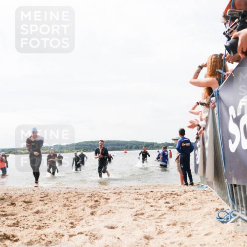 21.06.2026 - Viking Triathlon Michael Strokosch http://msf.ph/oto/9826250 21.06.2026 10:38:41 Schwimmen 53, 55, 300, 303, 397, 546, 567 meine-sportfotos.de