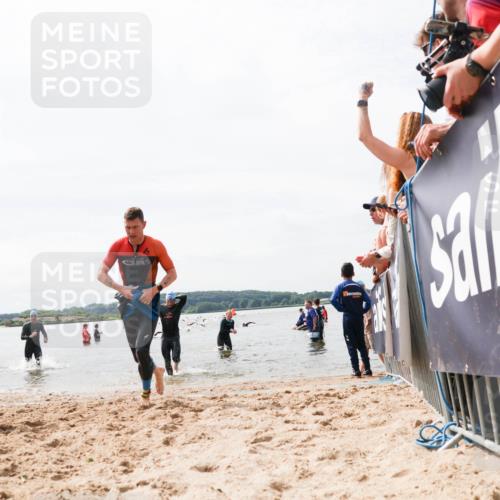 21.06.2026 - Viking Triathlon Michael Strokosch http://msf.ph/oto/9826280 21.06.2026 10:38:51 Schwimmen 53, 144, 303, 419, 666 meine-sportfotos.de