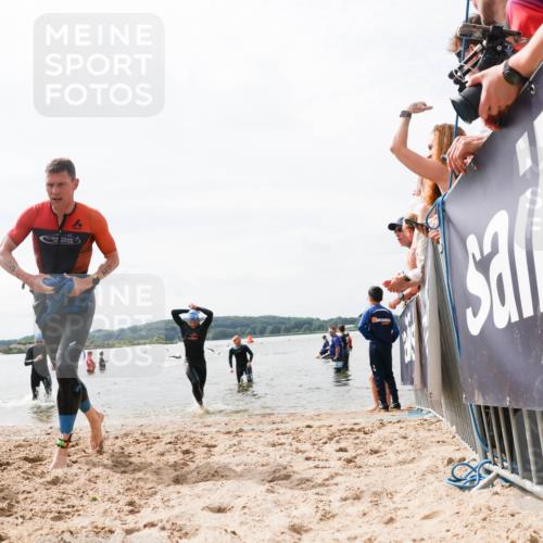 21.06.2026 - Viking Triathlon Michael Strokosch http://msf.ph/oto/9826282 21.06.2026 10:38:52 Schwimmen 53, 144, 303, 419, 666 meine-sportfotos.de
