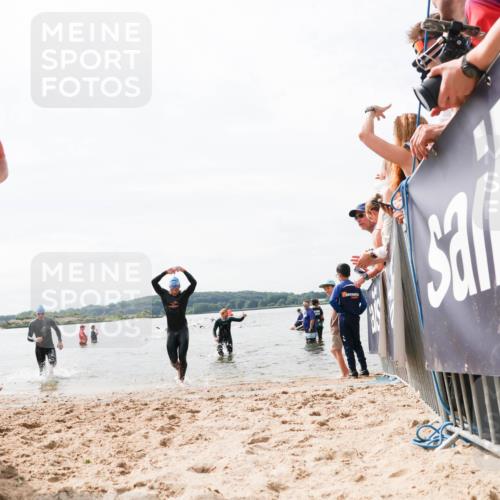 21.06.2026 - Viking Triathlon Michael Strokosch http://msf.ph/oto/9826284 21.06.2026 10:38:52 Schwimmen 53, 144, 303, 419, 666 meine-sportfotos.de