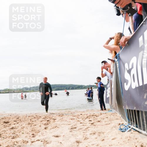 21.06.2026 - Viking Triathlon Michael Strokosch http://msf.ph/oto/9826297 21.06.2026 10:38:57 Schwimmen 144, 419, 559, 666 meine-sportfotos.de