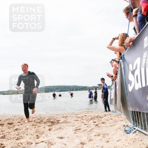 21.06.2026 - Viking Triathlon Michael Strokosch http://msf.ph/oto/9826300 21.06.2026 10:38:58 Schwimmen 144, 419, 559, 666 meine-sportfotos.de