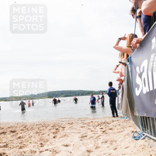 21.06.2026 - Viking Triathlon Michael Strokosch http://msf.ph/oto/9826310 21.06.2026 10:39:01 Schwimmen 559, 666 meine-sportfotos.de