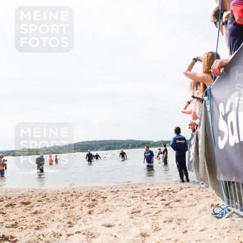 21.06.2026 - Viking Triathlon Michael Strokosch http://msf.ph/oto/9826312 21.06.2026 10:39:02 Schwimmen 559, 666 meine-sportfotos.de