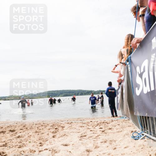 21.06.2026 - Viking Triathlon Michael Strokosch http://msf.ph/oto/9826316 21.06.2026 10:39:03 Schwimmen 559, 666 meine-sportfotos.de