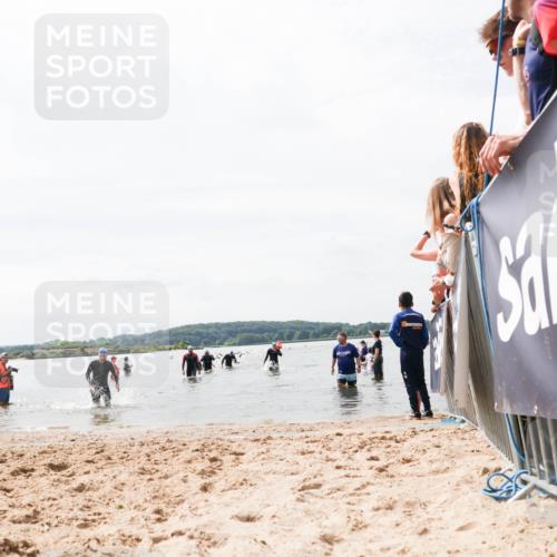 21.06.2026 - Viking Triathlon Michael Strokosch http://msf.ph/oto/9826318 21.06.2026 10:39:04 Schwimmen 559 meine-sportfotos.de