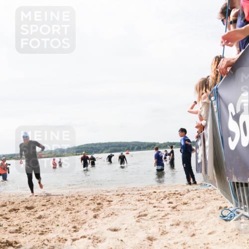 21.06.2026 - Viking Triathlon Michael Strokosch http://msf.ph/oto/9826325 21.06.2026 10:39:06 Schwimmen 559 meine-sportfotos.de