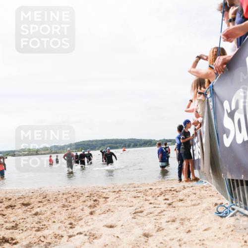 21.06.2026 - Viking Triathlon Michael Strokosch http://msf.ph/oto/9826340 21.06.2026 10:39:11 Schwimmen 152, 328, 340, 559 meine-sportfotos.de