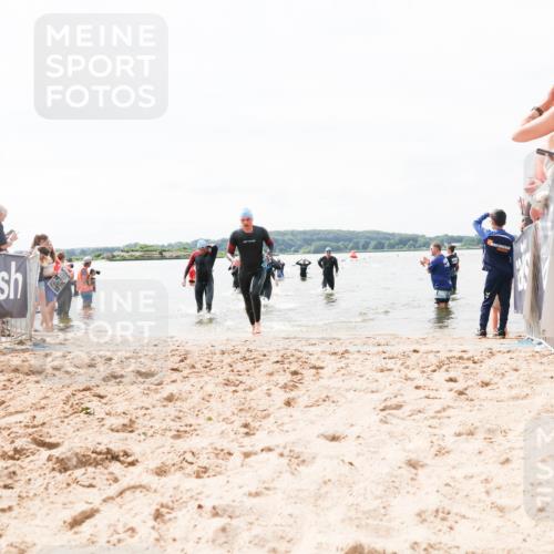 21.06.2026 - Viking Triathlon Michael Strokosch http://msf.ph/oto/9826353 21.06.2026 10:39:15 Schwimmen 152, 214, 232, 328, 340, 457 meine-sportfotos.de
