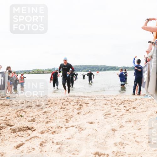 21.06.2026 - Viking Triathlon Michael Strokosch http://msf.ph/oto/9826354 21.06.2026 10:39:16 Schwimmen 152, 214, 232, 328, 340, 457 meine-sportfotos.de