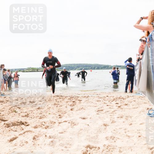 21.06.2026 - Viking Triathlon Michael Strokosch http://msf.ph/oto/9826356 21.06.2026 10:39:16 Schwimmen 152, 214, 232, 328, 340, 457 meine-sportfotos.de