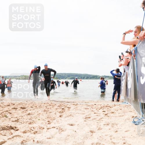 21.06.2026 - Viking Triathlon Michael Strokosch http://msf.ph/oto/9826363 21.06.2026 10:39:19 Schwimmen 152, 214, 232, 328, 340, 457 meine-sportfotos.de