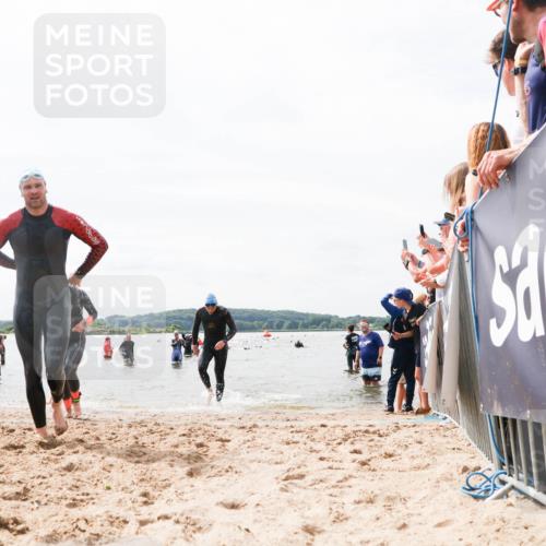 21.06.2026 - Viking Triathlon Michael Strokosch http://msf.ph/oto/9826376 21.06.2026 10:39:23 Schwimmen 214, 232, 328, 340, 457 meine-sportfotos.de