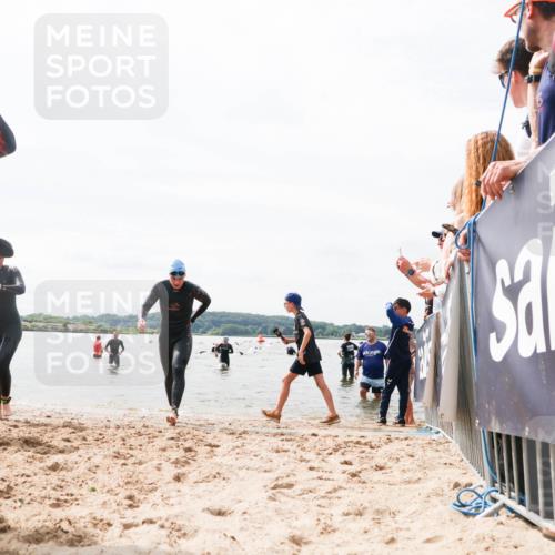 21.06.2026 - Viking Triathlon Michael Strokosch http://msf.ph/oto/9826381 21.06.2026 10:39:25 Schwimmen 214, 232, 328, 340, 457 meine-sportfotos.de