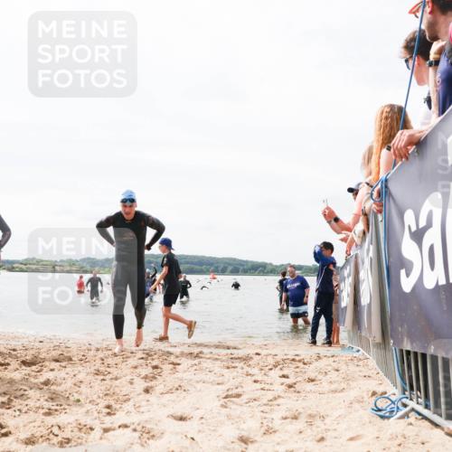 21.06.2026 - Viking Triathlon Michael Strokosch http://msf.ph/oto/9826383 21.06.2026 10:39:25 Schwimmen 214, 232, 328, 340, 457 meine-sportfotos.de