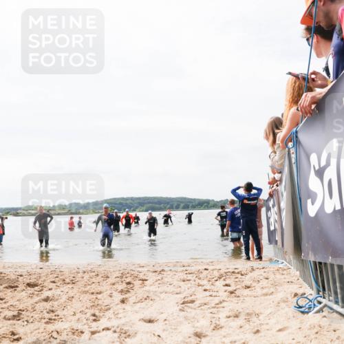 21.06.2026 - Viking Triathlon Michael Strokosch http://msf.ph/oto/9826402 21.06.2026 10:39:32 Schwimmen 229, 400, 485, 508, 519 meine-sportfotos.de