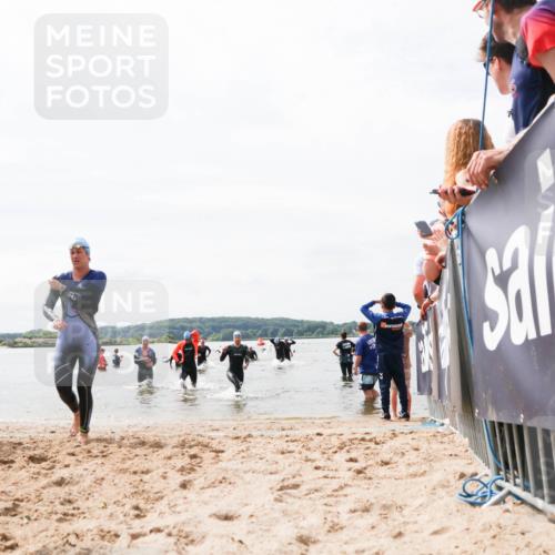 21.06.2026 - Viking Triathlon Michael Strokosch http://msf.ph/oto/9826414 21.06.2026 10:39:36 Schwimmen 229, 400, 485, 508, 519, 634 meine-sportfotos.de