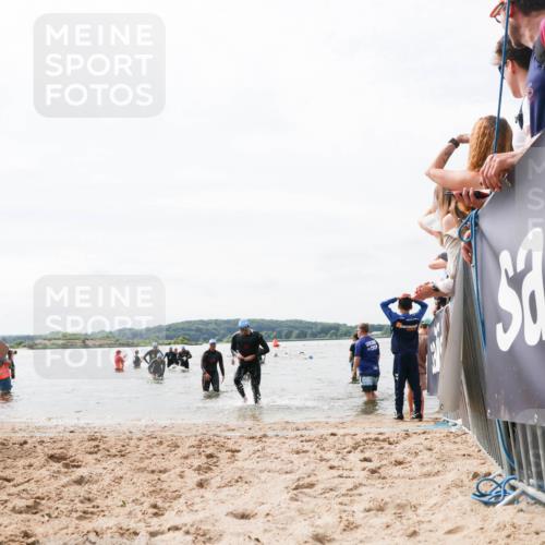 21.06.2026 - Viking Triathlon Michael Strokosch http://msf.ph/oto/9826457 21.06.2026 10:39:50 Schwimmen 233, 349, 442, 634 meine-sportfotos.de