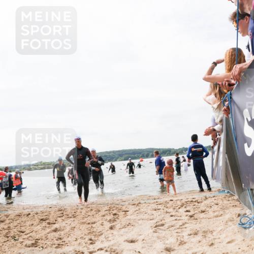 21.06.2026 - Viking Triathlon Michael Strokosch http://msf.ph/oto/9826482 21.06.2026 10:39:58 Schwimmen 125, 167, 233, 256, 349, 493 meine-sportfotos.de