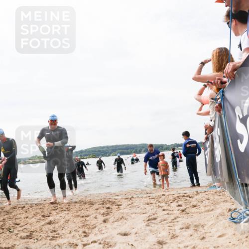 21.06.2026 - Viking Triathlon Michael Strokosch http://msf.ph/oto/9826492 21.06.2026 10:40:02 Schwimmen 125, 167, 233, 256, 333, 411, 493, 647 meine-sportfotos.de