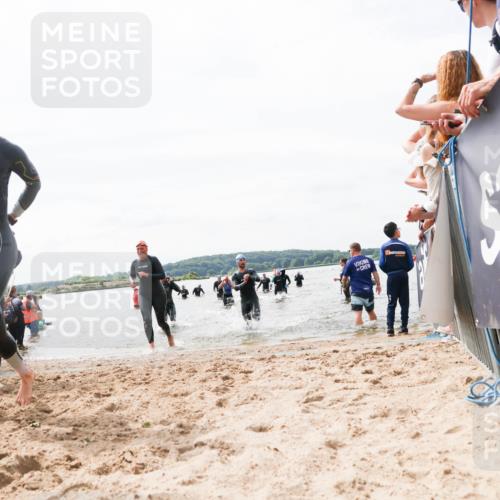 21.06.2026 - Viking Triathlon Michael Strokosch http://msf.ph/oto/9826518 21.06.2026 10:40:10 Schwimmen 167, 211, 256, 333, 411, 484, 647 meine-sportfotos.de