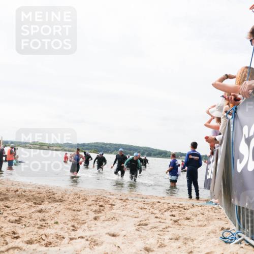 21.06.2026 - Viking Triathlon Michael Strokosch http://msf.ph/oto/9826539 21.06.2026 10:40:17 Schwimmen 58, 211, 398, 425, 460, 484, 647, 649 meine-sportfotos.de