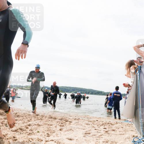 21.06.2026 - Viking Triathlon Michael Strokosch http://msf.ph/oto/9826561 21.06.2026 10:40:25 Schwimmen 34, 58, 150, 195, 301, 398, 425, 460, 496, 649 meine-sportfotos.de