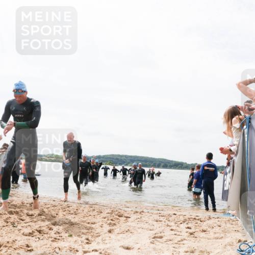 21.06.2026 - Viking Triathlon Michael Strokosch http://msf.ph/oto/9826564 21.06.2026 10:40:26 Schwimmen 34, 58, 150, 195, 301, 398, 425, 460, 496, 649 meine-sportfotos.de