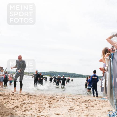 21.06.2026 - Viking Triathlon Michael Strokosch http://msf.ph/oto/9826566 21.06.2026 10:40:26 Schwimmen 34, 58, 150, 195, 301, 398, 425, 460, 496, 649 meine-sportfotos.de