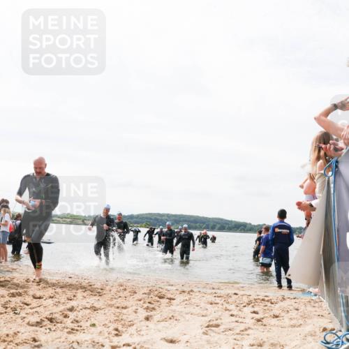 21.06.2026 - Viking Triathlon Michael Strokosch http://msf.ph/oto/9826567 21.06.2026 10:40:27 Schwimmen 34, 58, 150, 195, 301, 312, 398, 425, 496, 649 meine-sportfotos.de