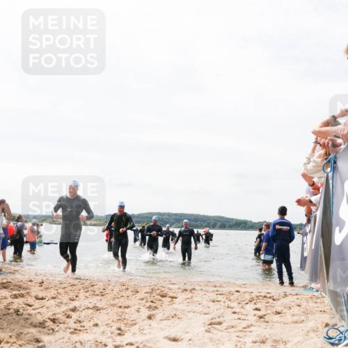 21.06.2026 - Viking Triathlon Michael Strokosch http://msf.ph/oto/9826571 21.06.2026 10:40:28 Schwimmen 34, 150, 195, 301, 312, 398, 425, 496 meine-sportfotos.de