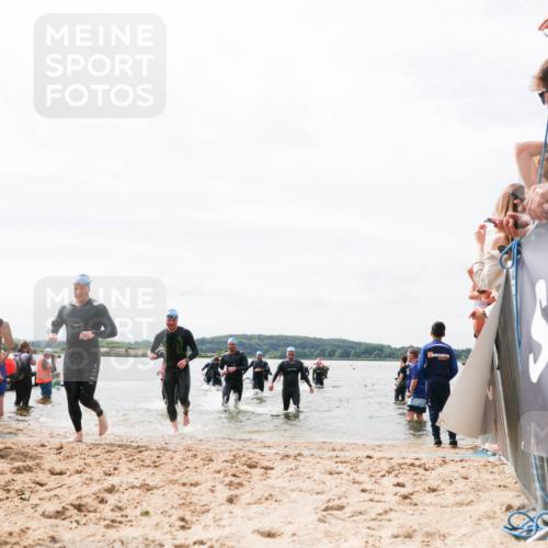 21.06.2026 - Viking Triathlon Michael Strokosch http://msf.ph/oto/9826572 21.06.2026 10:40:28 Schwimmen 34, 150, 195, 301, 312, 398, 425, 496 meine-sportfotos.de