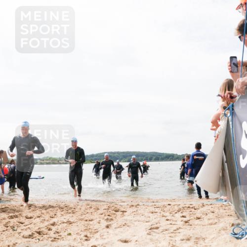 21.06.2026 - Viking Triathlon Michael Strokosch http://msf.ph/oto/9826573 21.06.2026 10:40:29 Schwimmen 34, 150, 195, 301, 312, 398, 425, 496 meine-sportfotos.de
