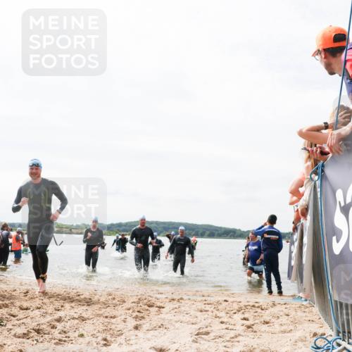 21.06.2026 - Viking Triathlon Michael Strokosch http://msf.ph/oto/9826576 21.06.2026 10:40:30 Schwimmen 34, 150, 195, 227, 301, 312, 398, 425, 456, 496 meine-sportfotos.de