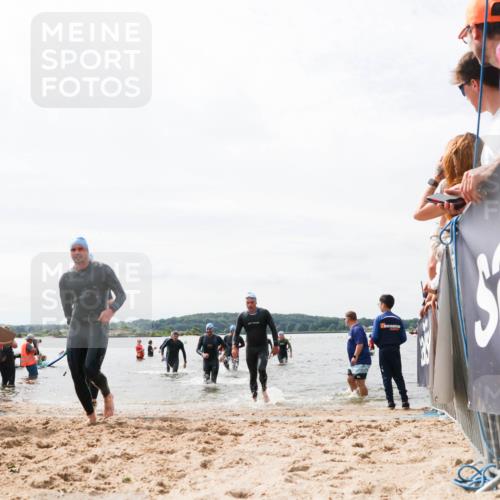 21.06.2026 - Viking Triathlon Michael Strokosch http://msf.ph/oto/9826584 21.06.2026 10:40:32 Schwimmen 34, 150, 195, 227, 301, 312, 398, 456, 496 meine-sportfotos.de